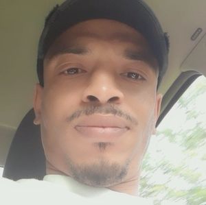 Meet your Posher, Rae d.